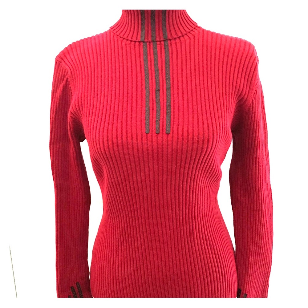 DLG Petite Turtleneck ❣️